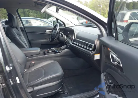 2023 Kia Sportage Hybrid Ex from USA, damaged, VIN KNDPVCAG9P7019306